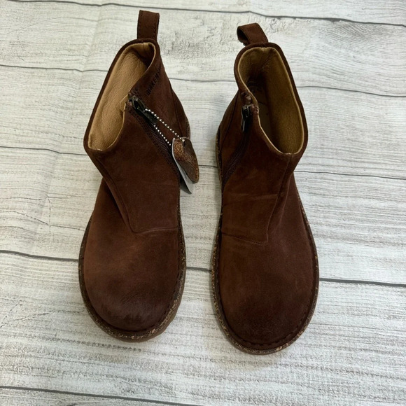 Birkenstock NWT Melrose Slip on Zip Up Ankle Suede Booties - Picture 5 of 7